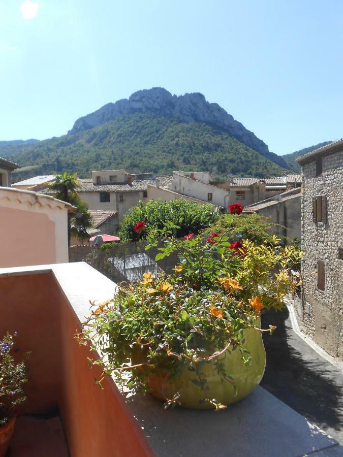 La Maison Derriere La Fontaine Buis-les-Baronnies Eksteriør bilde