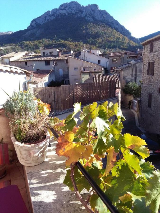 La Maison Derriere La Fontaine Buis-les-Baronnies Eksteriør bilde